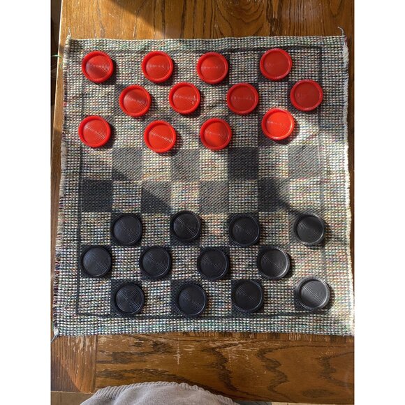 Vintage Multi-Game Checker & Tic Tac Toe Set With Woven Rug & Plastic Checkers - Picture 1 of 6